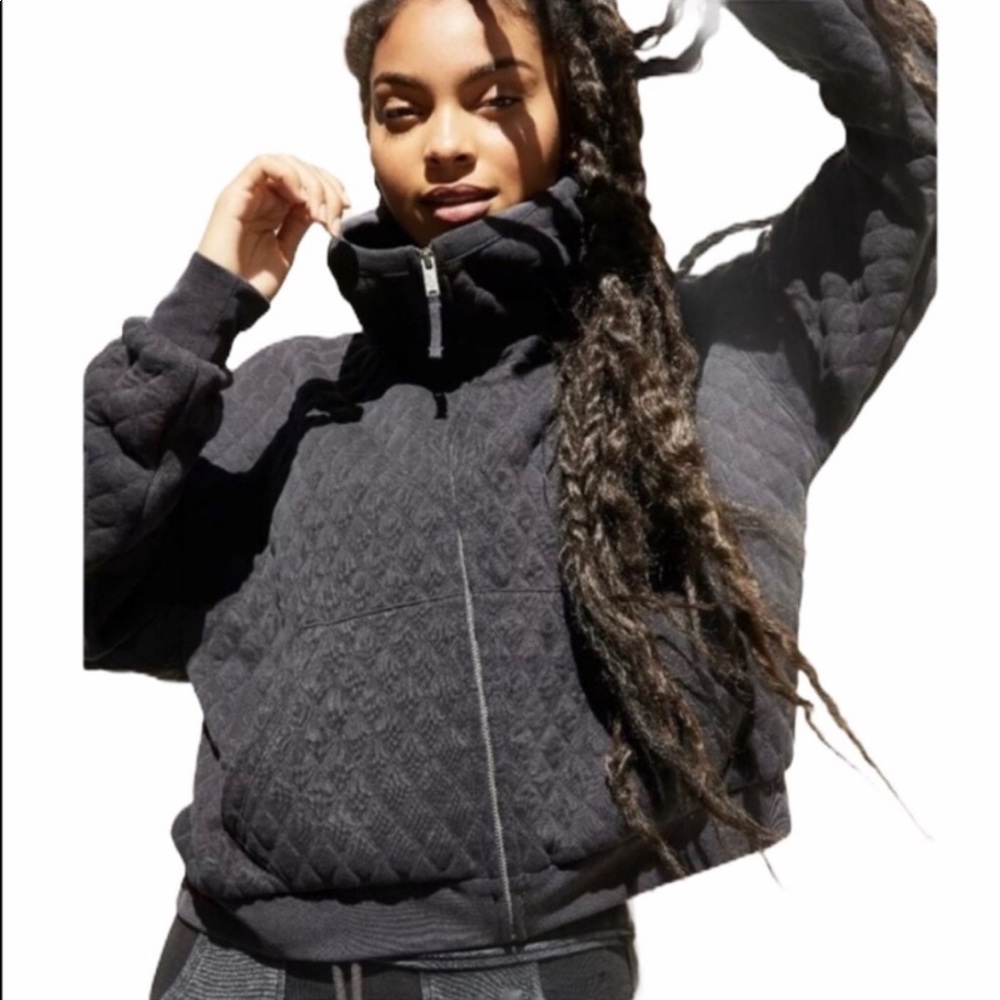 - Free People Movement Hibernatin’ Hoodie in Black - Picture 1 of 10